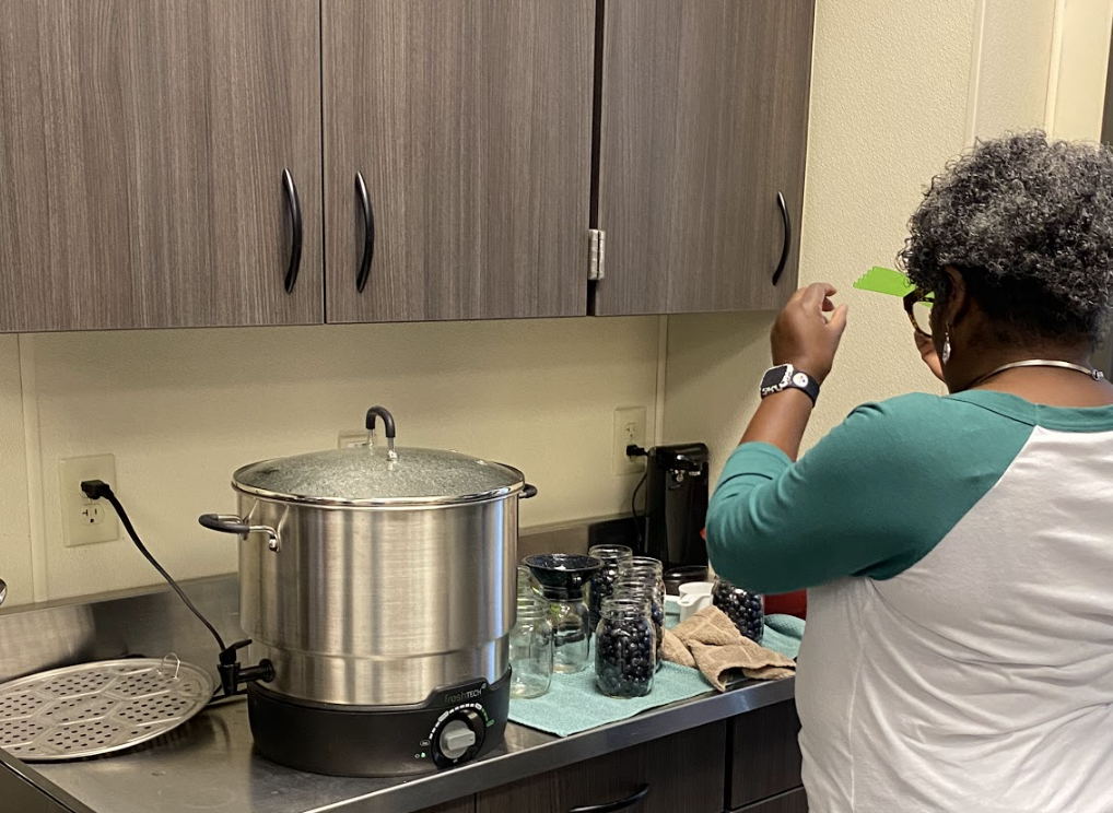 Water bath canning